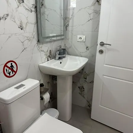 Lexhulo Room's Apartament