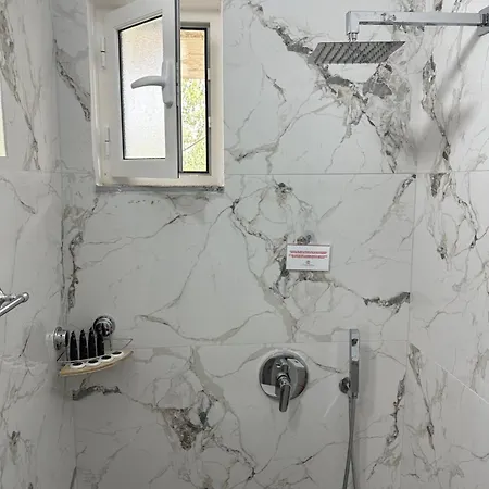 Lexhulo Room's شقة *